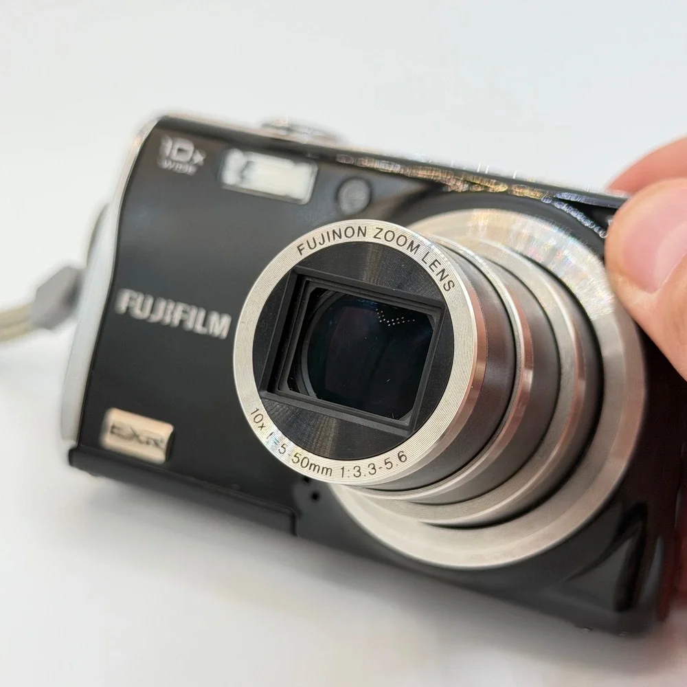 Fujifilm FinePix F72EXR Digital Camera Black 10x Optical Zoom Bundle SD Card